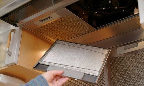 4 mẹo tẩy dầu mỡ trên máy hút mùi cực kì đơn giản và hiệu quả