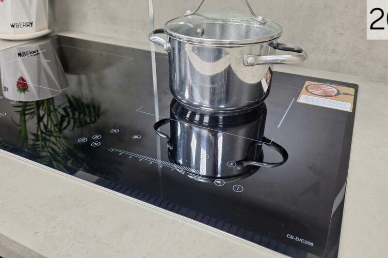 Bếp từ 2 vùng nấu CE-DIC206 13 gen n z7211422106989 a00061d014deb9b6c151bf649cecd3a9