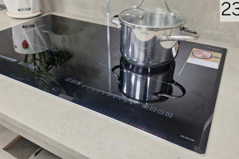 Bếp từ 2 vùng nấu CE-DIC238 10 gen n z7211428804392 11791b513081217c777879340a972269